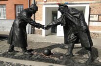 The Christmas Truce Statue at Messines – Taste of Flanders Ypres Battlefield Tour