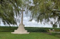 Prowse Point Military Cemetery – Somme and Ypres WW1 Battlefield Tour